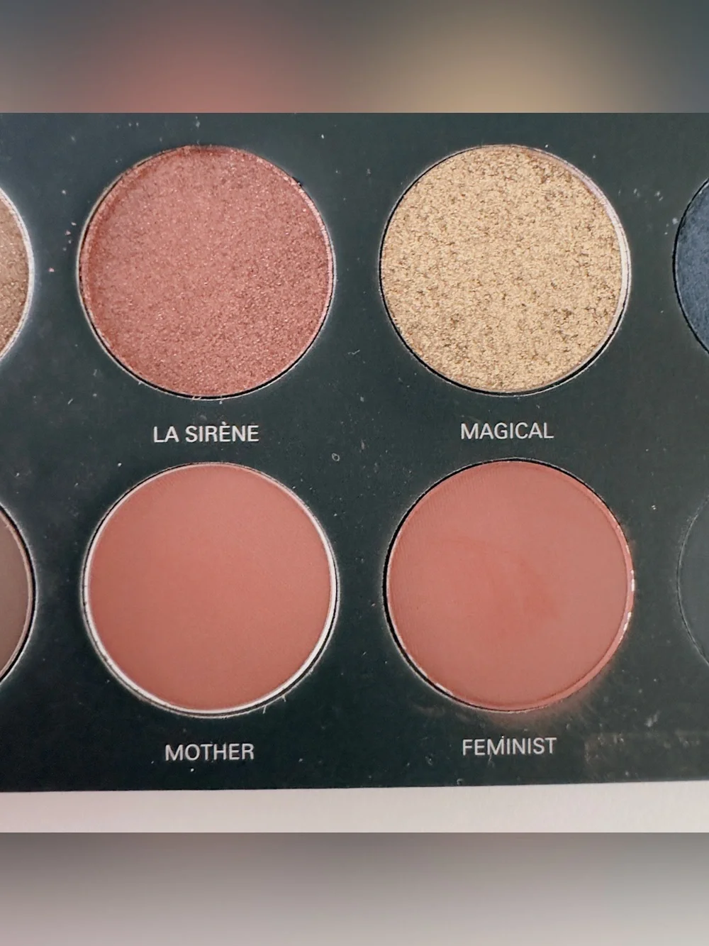 UOMA Beauty Black Magic Eyeshadow Palette - Poise